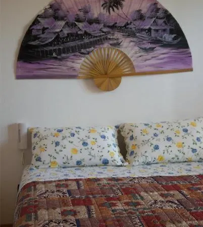 Camera Da Letto Ad ゲストハウス *