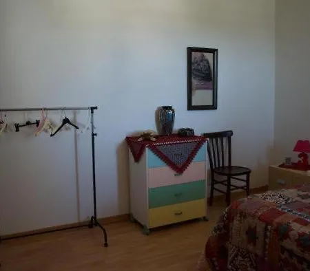 Camera Da Letto Ad ゲストハウス Aradeo
